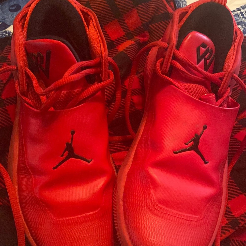 Boys jordan why not ? Size 5Y